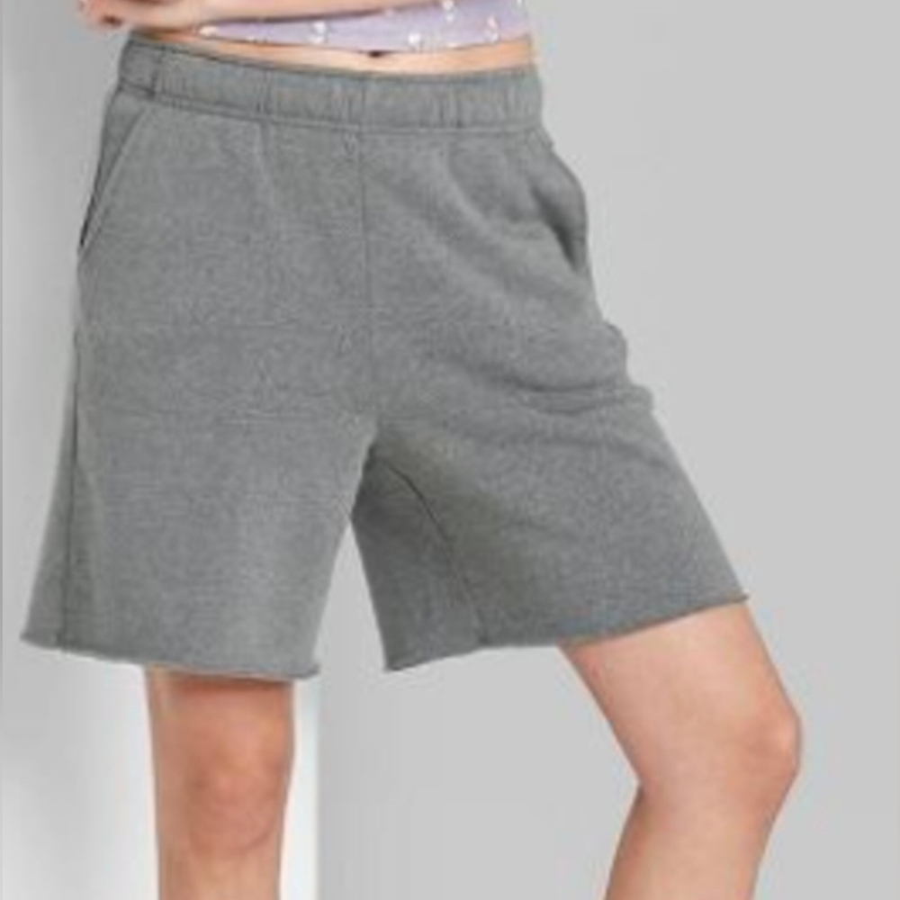 NWT Women's Wild Fable High-Rise Fleece Bermuda Shorts, Heather Grey, Size Small